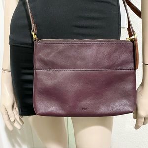 FOSSIL Fiona Plum Fig Cowhide Leather Small Crossbody Bag